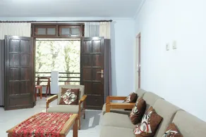 OYO 1380 Velodrome Family House Syariah - Image 2