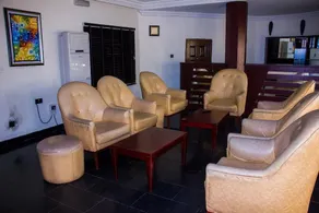 Chelsea Suites Limited Annex - Image 5