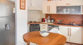 3 Bedroom Stunning Apartment In Autun - Image 4