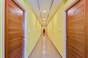OYO 48950 Vaishali Residency - Image 3