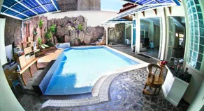 Sentosa Lodge - Image 4