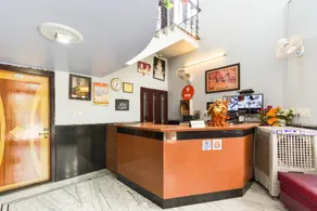 OYO 6179 Hotel Aarjee Crescent - Image 5