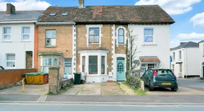 Premium Service Apartment Taunton Ideal for Business and Leisure - Image 4