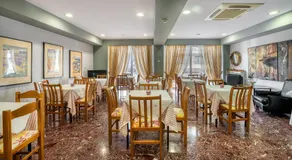 Diros Hotel - Image 3