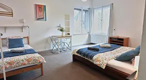 Prague Family Guest House - Rooms with shared bathroom - Image 2