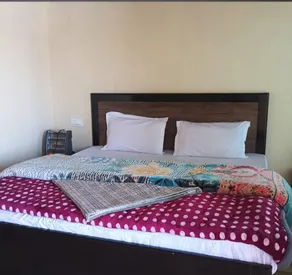Mountain View Room with Balcony & Garden - Image 2