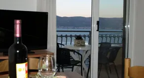 Apartments Ljilja sea view - Image 4