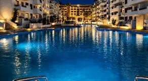 Signature Panoramic Suite by Marina Golf Suites - Image 3
