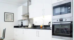 Stays in London Bridge - Image 5