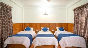 Lazy Lads Backpackers Hostel - Image 4