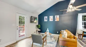Cozy Oasis of Downtown Clarksville - Image 5