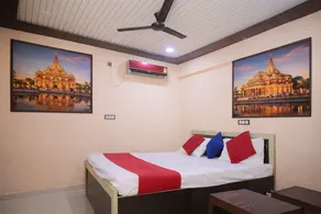 LAXMI PAYING GUEST HOUSE - Image 2
