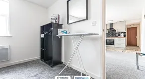 Modern Serviced Apartments in St Helens with Free WiFi Ideal for Leisure or Work Stays by North West Accommodation - Image 4