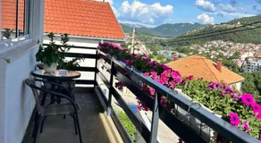 Apartmani Andrić - Stylish & Peaceful Apartment with Free Parking - 10 min Walk to Old Town - Image 5