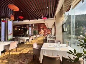 Ling Long Wang International Hotel - Image 4