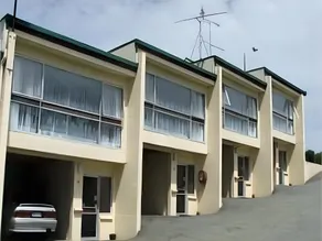 Townhouse Motel - Image 2