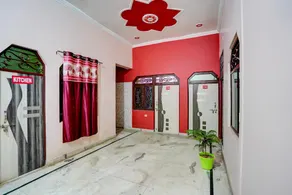 HOTEL O TOWN PALACE - Image 3