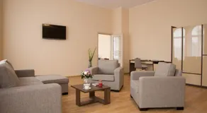 Glas-Hotel 4* - Image 4
