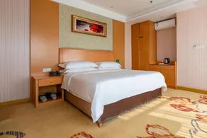 Vienna 3 Best Hotel Dongguan Liaobu Auto City - Image 5