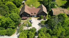 L'Auberge des Collines Full Guest Suite - Image 5