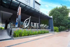 The Life Styles Hotel Surabaya - Image 5