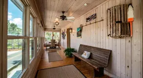 4 Bedroom Retreat with Game Room and Creek Access - Image 5