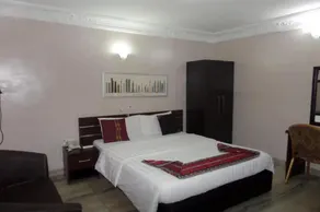 The Residence Apartments - Image 2