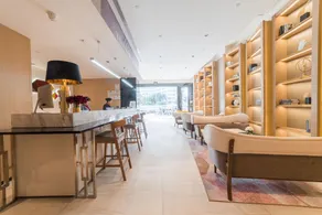 Yeste Hotel Nanning Qingxiu Mountain Zhuxi Avenue - Image 2