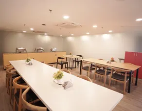 Hotel Sunflare - Image 4