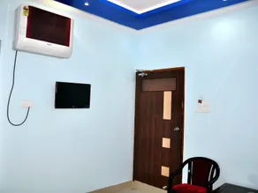 Hotel Central Avenue - Image 2