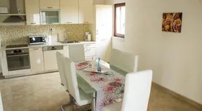 Vasto Apartments - Image 5