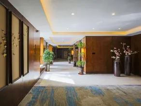 Vienna International Hotel (Kaifeng Millennium City Park) - Image 3