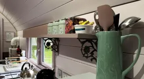 The Mainstay Pod at Hidden Wood Glamping - Image 3