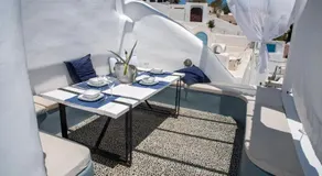 Villa Orpheus Santorini - Image 2