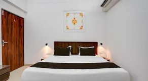 Hotel Vijai Square - Image 5