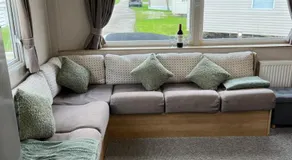 Beautiful Holiday Home Close to the Sea - Image 4