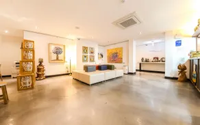 Jinju Hotel Owl - Image 5