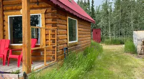 Dry Log Cabin with Mountain Views - Image 5