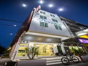 Skyview Hotel - Image 5