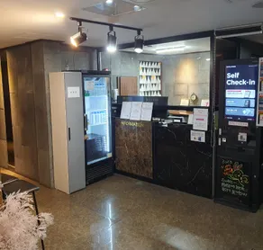GoodTime Hotel - Image 5