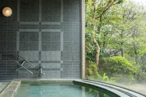 E JOY INN-ATAMI - Image 5