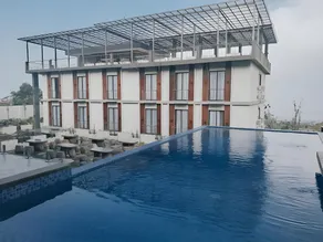 The Icon Hotel - Image 2