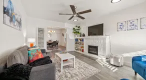 Charming Alameda Retreat Cozy 2BR with Private Yard - Image 2