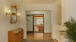 Hotel Olympia - Image 2