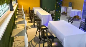 Master Universel Hotel Bar Restaurant - Image 3