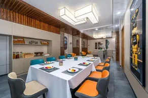 R ROYALSS HOTEL (Hohhot Saihan District Jinqiao Economic Development Zone) - Image 5