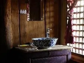 Yunnan Shaxi Horse Pen 46 Youth Hostel - Image 4