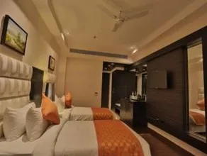 Mandarin Hotel - Image 4