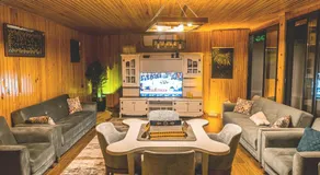 ZOA Villa - Farm House - Image 3