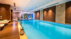 A Modern Suite Close to Gondola Ski Lift - Image 3